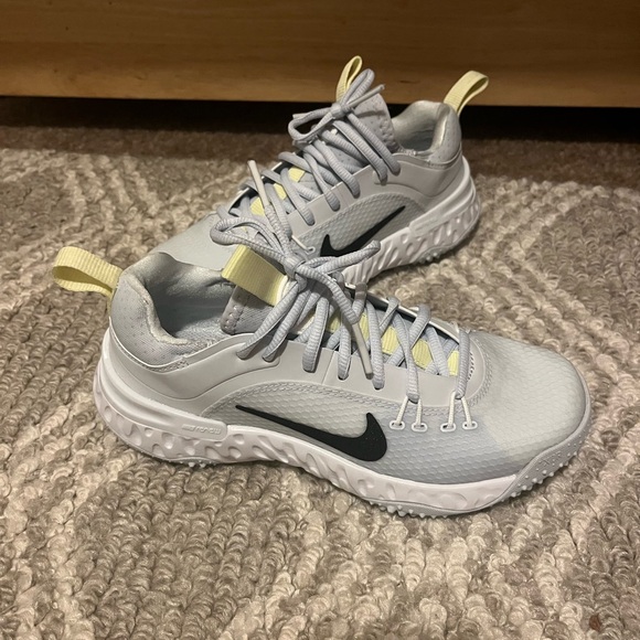 Nike turf shoes (lacrosse, field hockey, etc.) - Picture 1 of 4